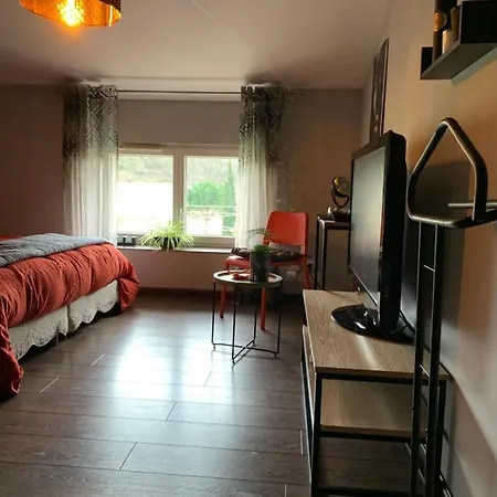 Privatunterkunft Gablys Communay
